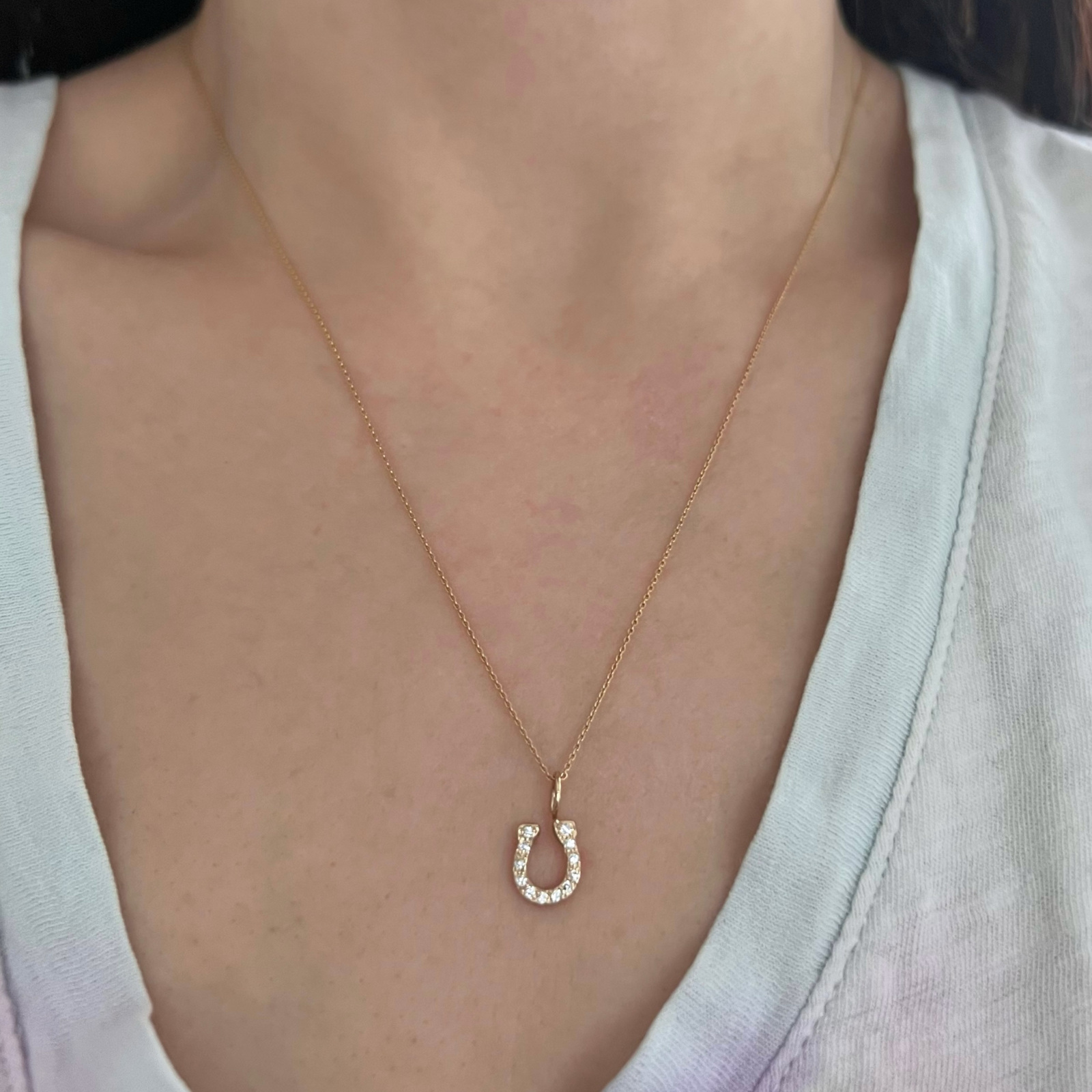 personalized gold diamond horseshoe charm necklaces